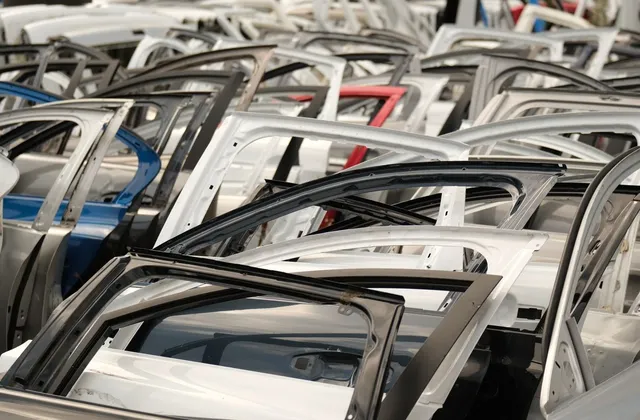 Hyundai ve Kia Boya Renk Kodu Nerede?
